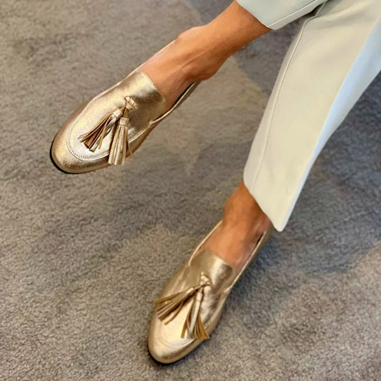 GULD MOCASSIN MED FRANSAR