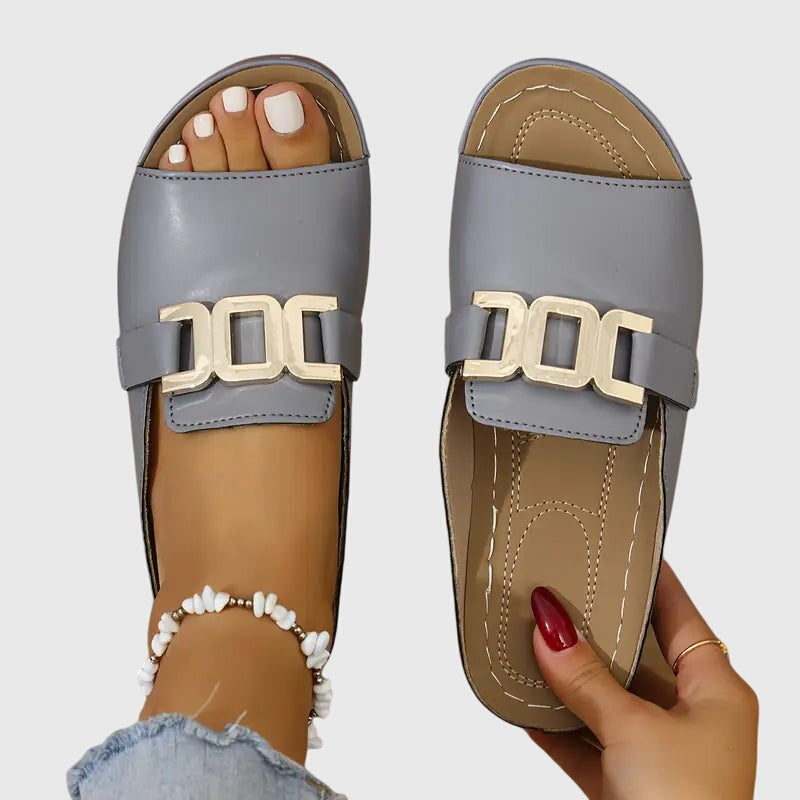KATHRYN | SKÖNA SANDALER MED SPÄNNE